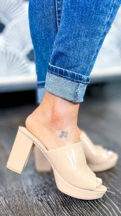 Chinese Laundry Nude Get On Cloud Heels SHOES