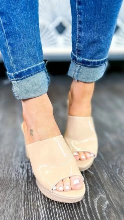 Chinese Laundry Nude Get On Cloud Heels SHOES