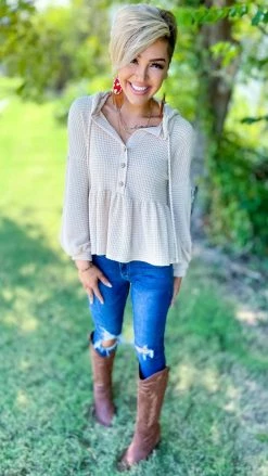 The ZigZag Stripe TOPS & TUNICS Oatmeal Sweet Nothing Top