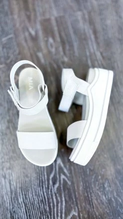 MIA Off White Odelia Platform Sandals