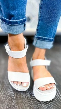 MIA Off White Odelia Platform Sandals