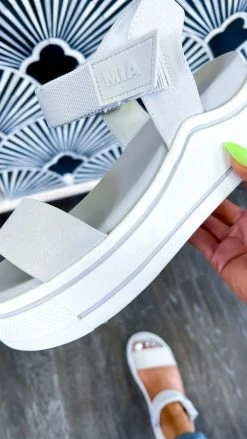 MIA Off White Odelia Platform Sandals