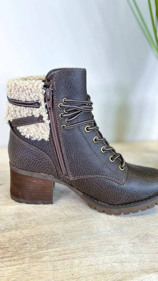 Very G Olivia 2 Boots SHOES