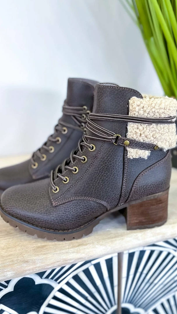 Very G Olivia 2 Boots SHOES