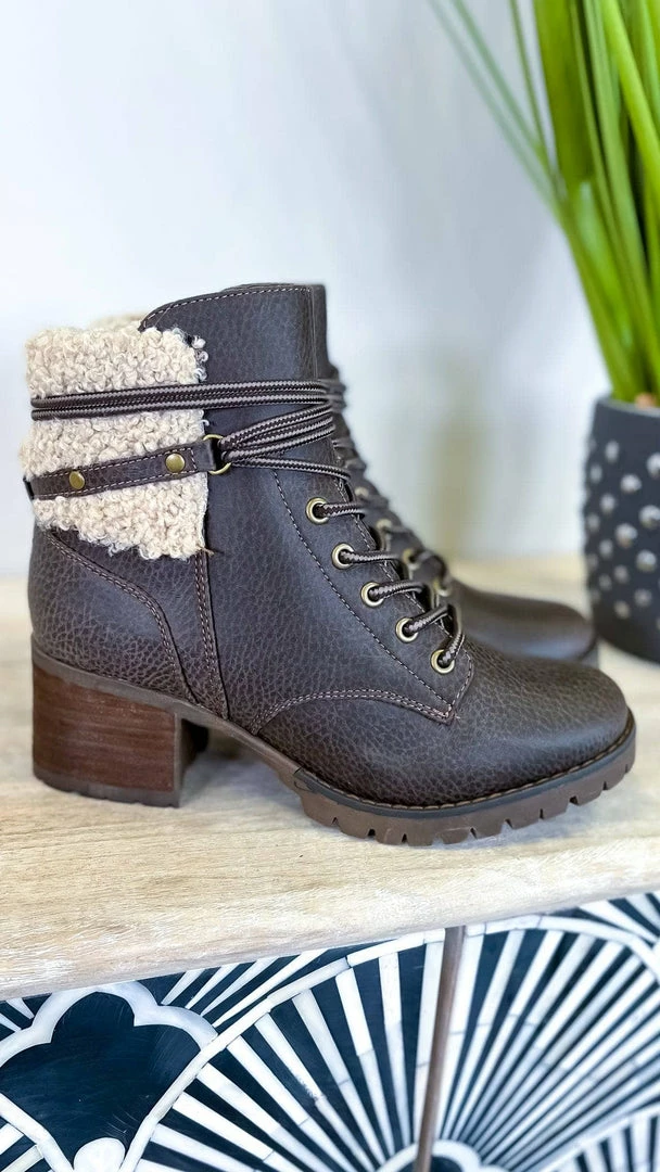 Very G Olivia 2 Boots SHOES