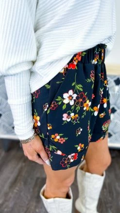 The ZigZag Stripe Only Passion Shorts [NO RETURNS] BOTTOMS