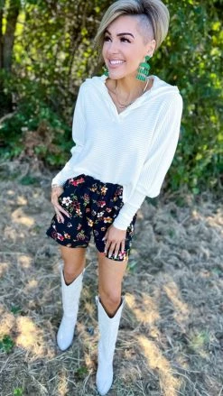 The ZigZag Stripe Only Passion Shorts [NO RETURNS] BOTTOMS