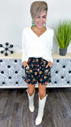 The ZigZag Stripe Only Passion Shorts [NO RETURNS] BOTTOMS