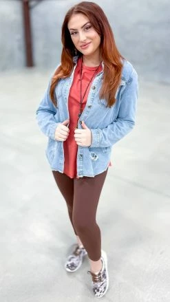 Easel Opposite Direction Top