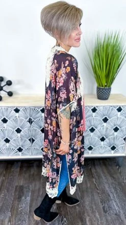 Easel OUTERWEAR Pack Your Suitcase Cardigan