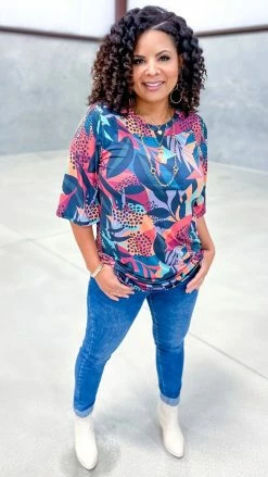 The ZigZag Stripe Paradise On Earth Top TOPS & TUNICS