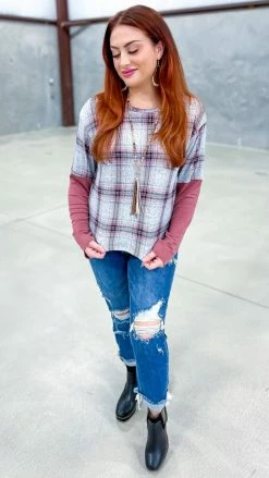 The ZigZag Stripe TOPS & TUNICS Plaid Business Top