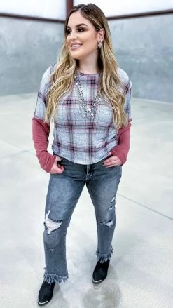 The ZigZag Stripe TOPS & TUNICS Plaid Business Top