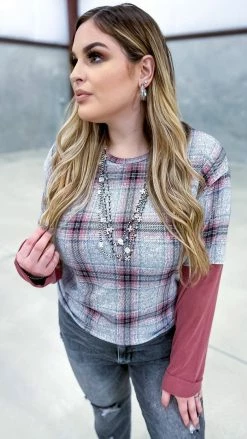 The ZigZag Stripe TOPS & TUNICS Plaid Business Top