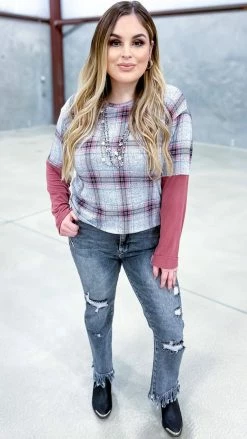 The ZigZag Stripe TOPS & TUNICS Plaid Business Top