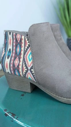 Corkys Footwear Prevail Booties