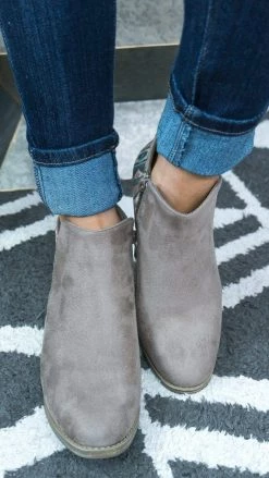 Corkys Footwear Prevail Booties