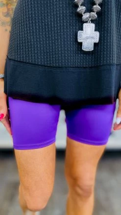 The ZigZag Stripe BOTTOMS Purple Cardio Cutie Shorts [NO RETURNS]
