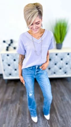 The ZigZag Stripe Purple Take A Minute Top [NO RETURNS]