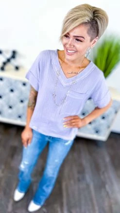 The ZigZag Stripe Purple Take A Minute Top [NO RETURNS]