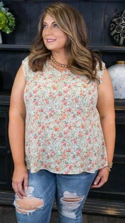 The ZigZag Stripe Pursued Perfection Top [NO RETURNS]