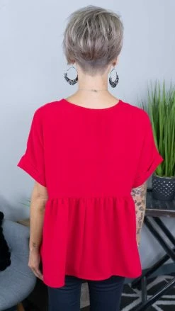 The ZigZag Stripe TOPS & TUNICS Raspberry City Sleek Top