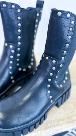 MIA SHOES Razor Boots