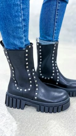 MIA SHOES Razor Boots
