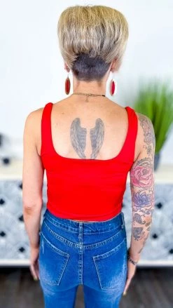 The ZigZag Stripe Bramis Red Crop Brami