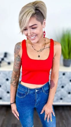 The ZigZag Stripe Bramis Red Crop Brami