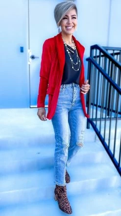 The ZigZag Stripe OUTERWEAR Red Chic Status Blazer