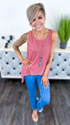 The ZigZag Stripe TOPS & TUNICS Red Concert Vibes Tank [NO RETURNS]