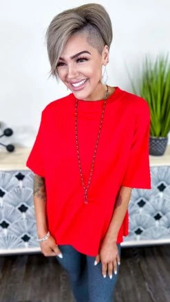 The ZigZag Stripe Red Embracing You Top TOPS & TUNICS