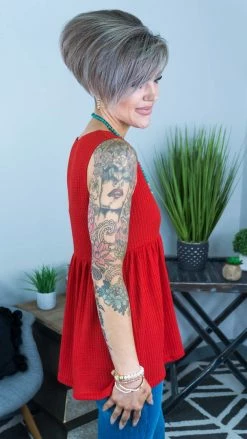 The ZigZag Stripe TOPS & TUNICS Red Enhanced View Top [NO RETURNS]