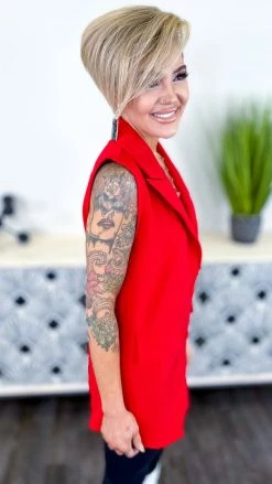 The ZigZag Stripe OUTERWEAR Red Martini Nights Vest