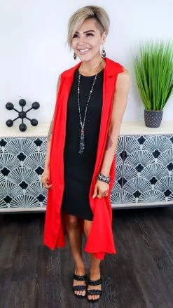 The ZigZag Stripe OUTERWEAR Red More To Tell Vest