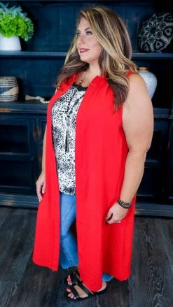 The ZigZag Stripe OUTERWEAR Red More To Tell Vest