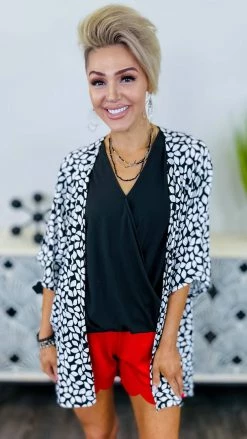 The ZigZag Stripe Red Pretty City Shorts [NO RETURNS] BOTTOMS