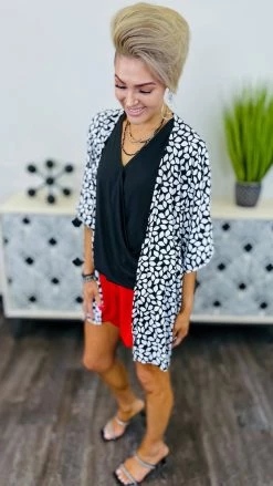 The ZigZag Stripe Red Pretty City Shorts [NO RETURNS] BOTTOMS