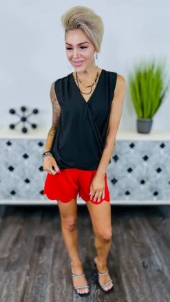 The ZigZag Stripe Red Pretty City Shorts [NO RETURNS] BOTTOMS