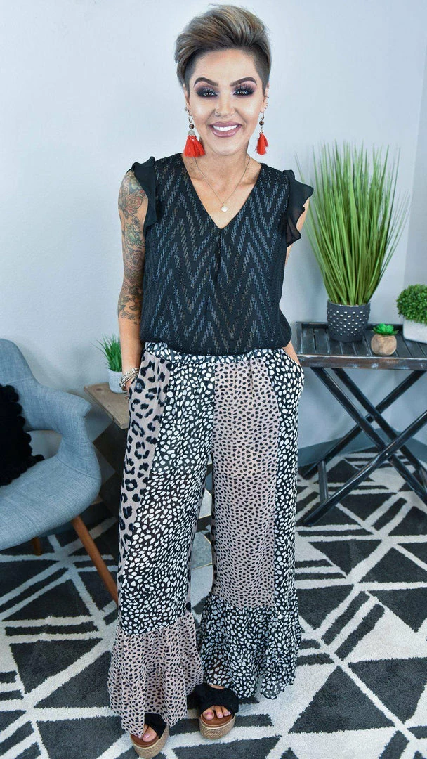 Southern Grace ACCESSORIES Red Sahara Tassel Earrings