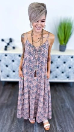 Savanna Jane DRESSES Right Place Dress