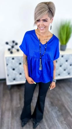 The ZigZag Stripe Royal Leopard City Sleek Top