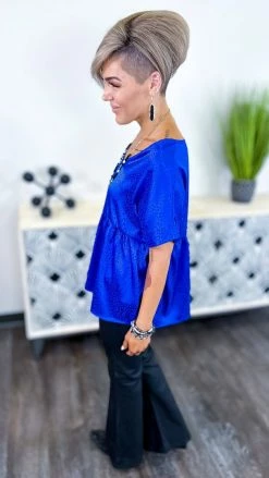 The ZigZag Stripe Royal Leopard City Sleek Top