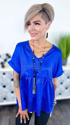 The ZigZag Stripe Royal Leopard City Sleek Top