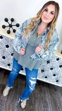 The ZigZag Stripe Sage Barcelona Breeze Tank [NO RETURNS] TOPS & TUNICS