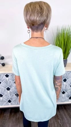 The ZigZag Stripe TOPS & TUNICS Sage Favorite Basic Top [NO RETURNS]