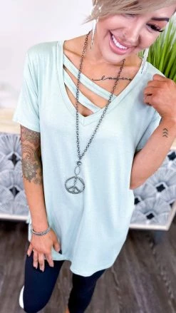 The ZigZag Stripe TOPS & TUNICS Sage Favorite Basic Top [NO RETURNS]