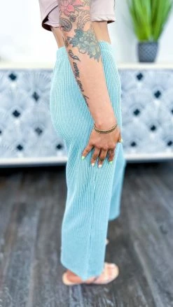 The ZigZag Stripe BOTTOMS Sage Future Moves Cropped Pants [NO RETURNS]