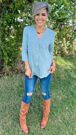 The ZigZag Stripe TOPS & TUNICS Sage South Beach Top [NO RETURNS]